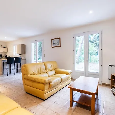Hébergement de vacances Maison Rhetaise Sous Les Pins, & Jardin *