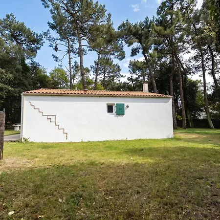 Сasa de vacaciones Maison Rhetaise Sous Les Pins, & Jardin La Rochelle (Charente-Maritime)